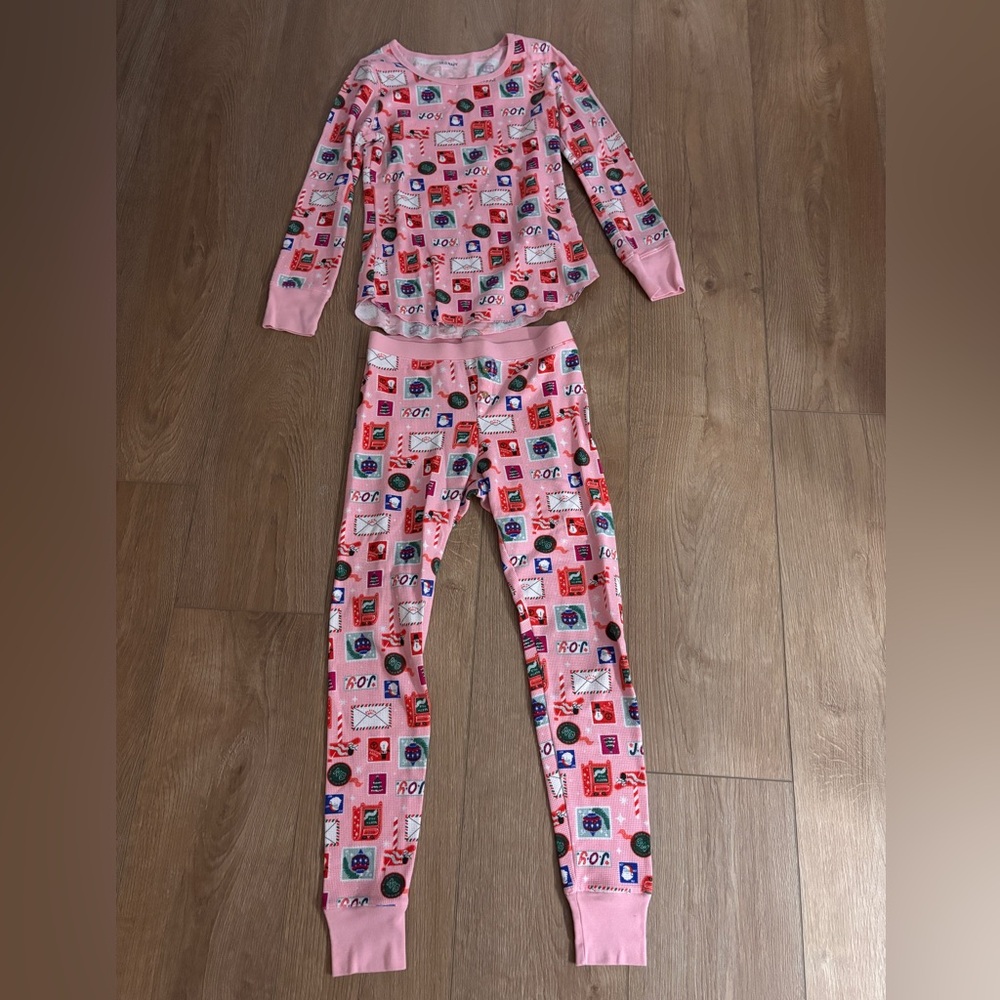 Old Navy Women’s Medium Pink Pajama Set with Postage Print Christmas